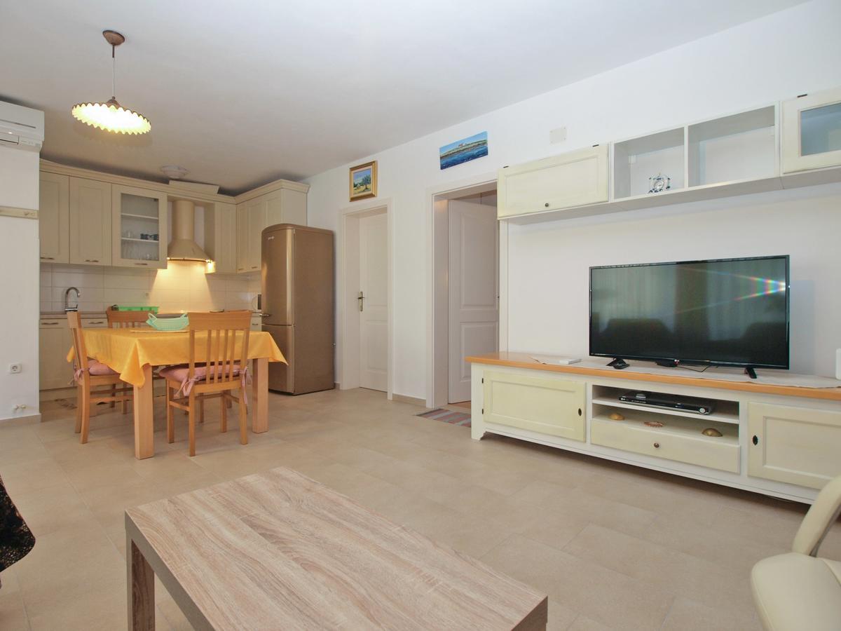 Apartments Ana 1707 Banjole Zewnętrze zdjęcie