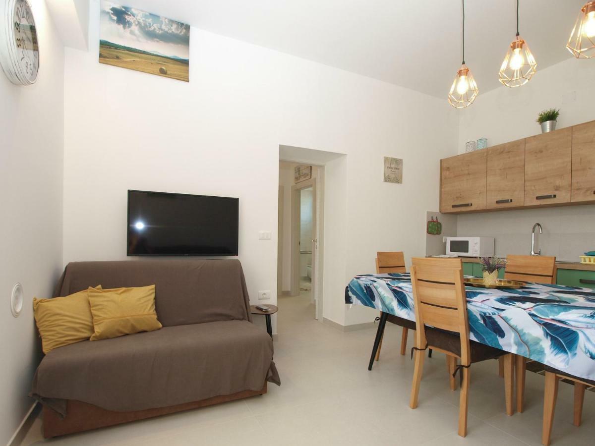 Apartments Ana 1707 Banjole Zewnętrze zdjęcie