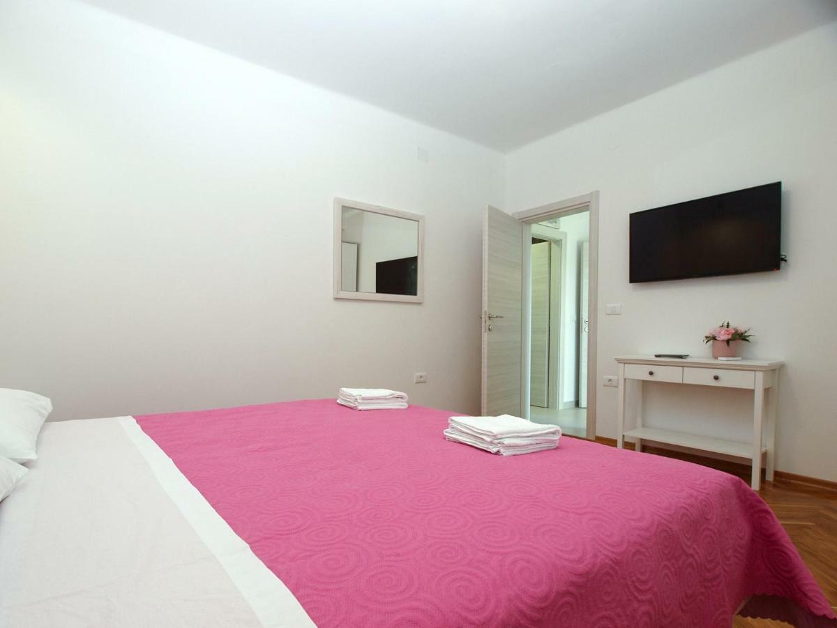 Apartments Ana 1707 Banjole Zewnętrze zdjęcie
