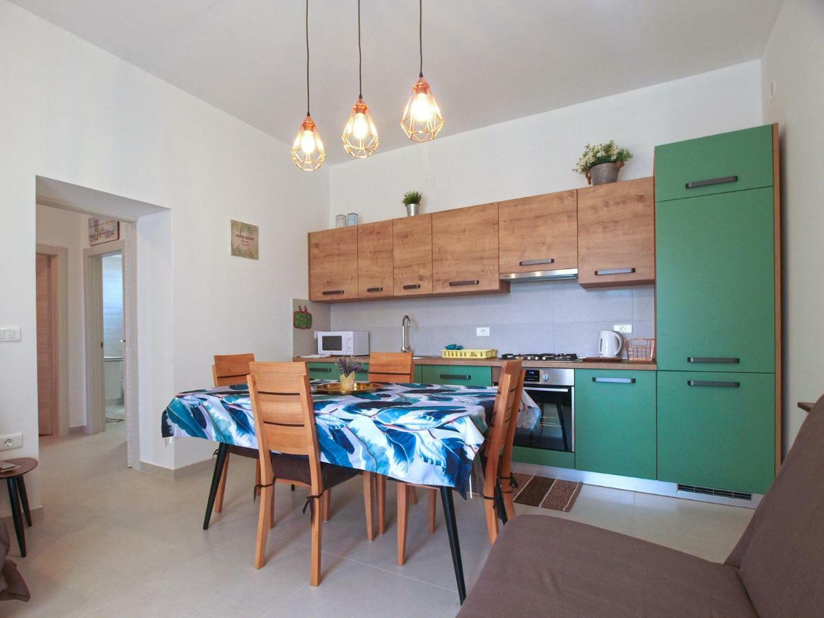 Apartments Ana 1707 Banjole Zewnętrze zdjęcie